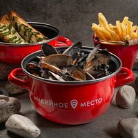 Логотип Мидийное место