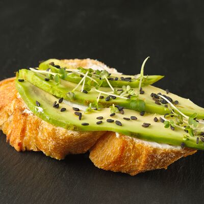 Брускетта с авокадо в Brusketta.pro по цене 230 ₽