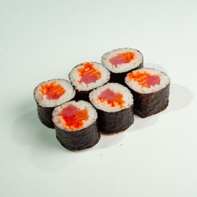 Малый ролл: тунец, лосось, икра тобико (6 шт) в ЁБИСАН по цене 629 ₽