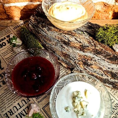 Соус на выбор в Дровосек по цене 100 ₽