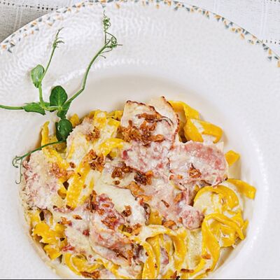 Карбонара в Паста Фэмили по цене 700 ₽