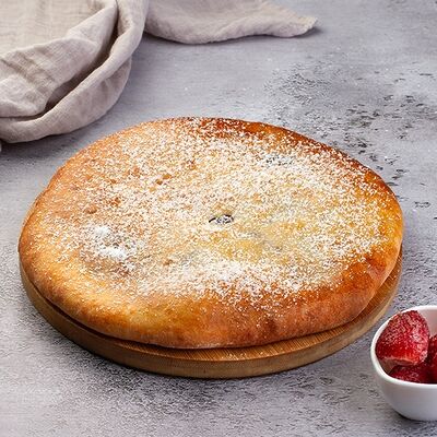 Осетинский с клубникой в Пекарня Кулинария Пиццерия ОБОЖАЮТВСЕ! по цене 999 ₽