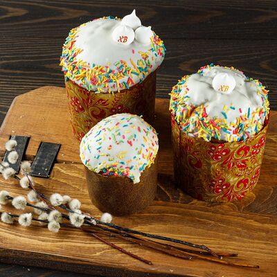 Кулич праздничный с изюмом в Ватруш пекарня-кондитерская по цене 430 ₽