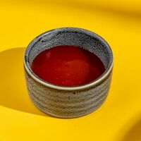 Соус Шрирача острый в Black Jo