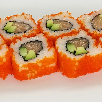 Ролл Калифорния с лососем в IONOTO по цене 580 ₽