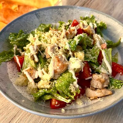 Салат Цезарьв Златая Корочка по цене 499 ₽