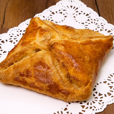 Хачапури слоёное с сыром в Хлебное место №1 по цене 188 ₽