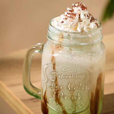 Милкшейк Шоколадный в THE ZAVTRAK по цене 435 ₽