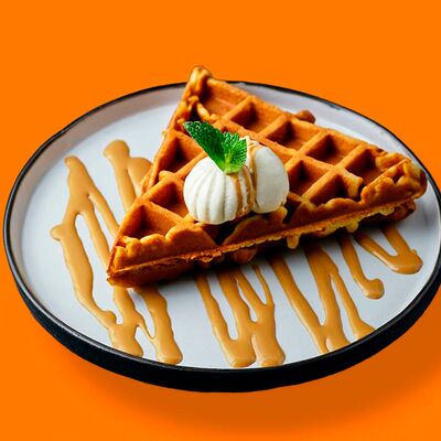 Вафля с заварным кремом и арахисовой пастойв Молния по цене 3000 ₸