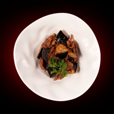 Говядина с баклажанами в Китайские Новости по цене 910 ₽