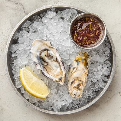 Честная устрица в Честная Рыба по цене 410 ₽