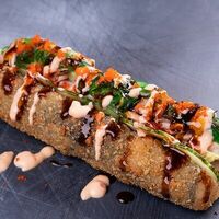 Годзилла с цыпленком в SushiDays