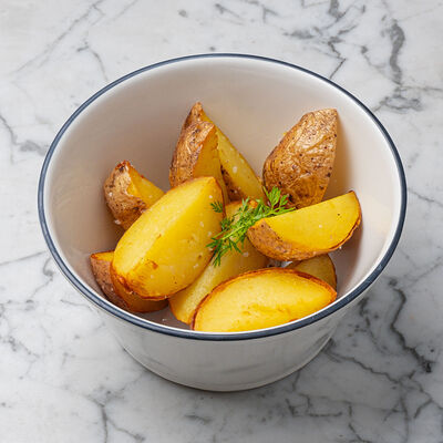 Картофель по-деревенски в Monica по цене 330 ₽