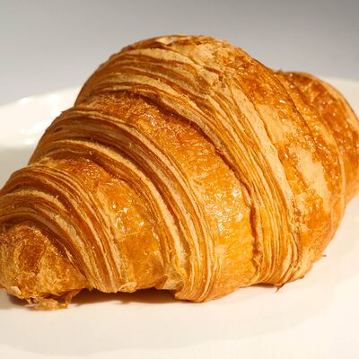 Круассан Классический в ЗАКАЗУУМ ZAKAZOOM по цене 121 ₽