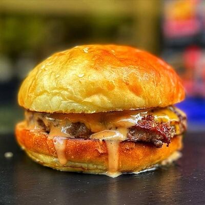 Бургер Райдер в Гастропаб Ёж по цене 780 ₽