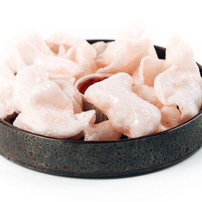 Креветочные чипсы с острым соусом в Делюсь добром по цене 310 ₽