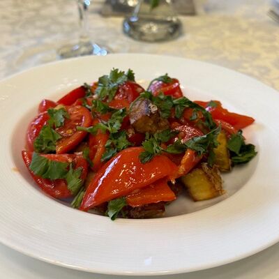 Хрустящий баклажан в Сказка lounge по цене 540 ₽