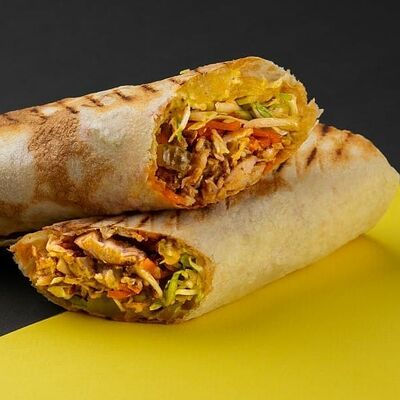 Деревенская - Большая co свининой в Шаурма Shop по цене 419 ₽