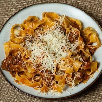 Паста Болоньезе в ПЕЛЬМЕНИН по цене 300 ₽