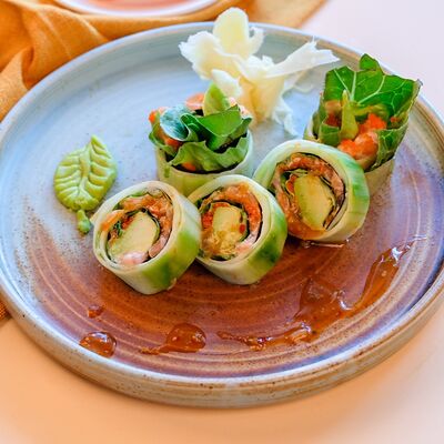 Фреш ролл с лососем в Баклажан в ТЦ 