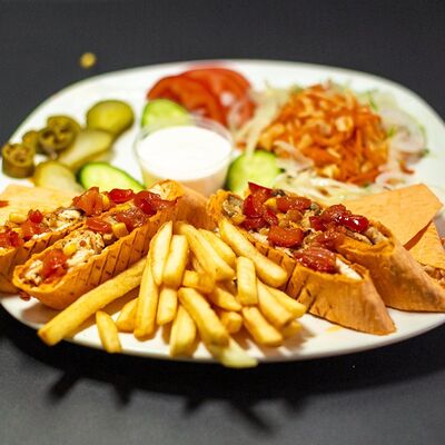 Триполи на тарелке в Джудос joudos шаверма 12 по цене 660 ₽