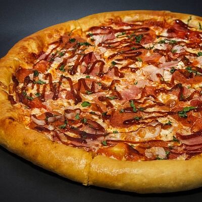 Пицца Барбекю в Sandwich club по цене 550 ₽