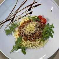 Паста Болоньезе в Чиполетти