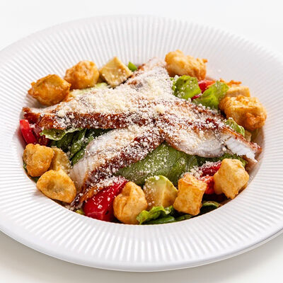 Салат с угрём и хрустящим баклажаном в Магадан по цене 1050 ₽