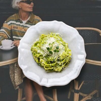 Тальятелле с курицей и соусом Песто в Dolce Nonna по цене 620 ₽