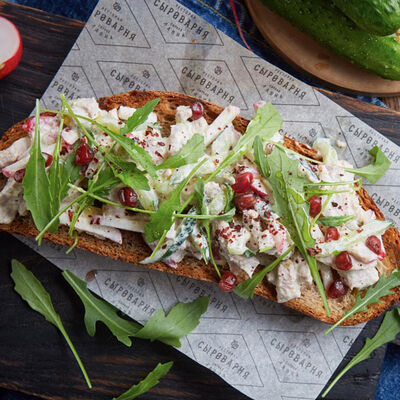 Брускетта с говяжьим языком в Сыроварня по цене 600