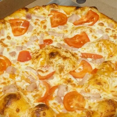 Пицца с ветчиной в Добрый Шеф по цене 465 ₽