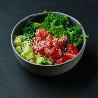 Поке с тунцом в Mesto Sushi & Grill