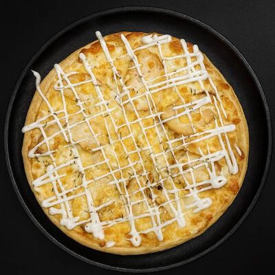 Пицца Ранч с курицей(30см) в Съедим всё по цене 900 ₽