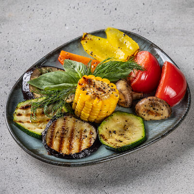 Овощи, печённые на гриле в Раковарня на Пятницкой по цене 610 ₽