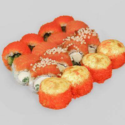 Сет 1/2 в Русалочка любит суши по цене 1500 ₽