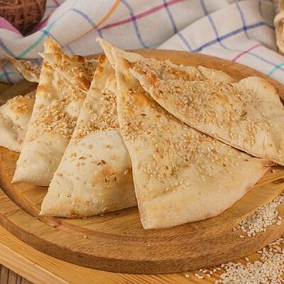 Фокачча с кунжутом в Луиджи & Тосё по цене 159