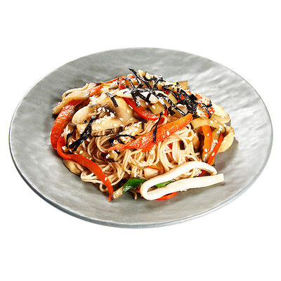 Вок с кальмаром и овощами в KANNAM CHICKEN по цене 620 ₽