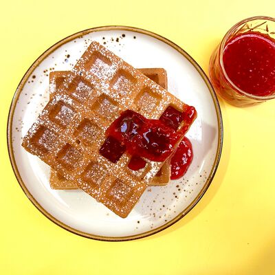 Вафли с малиновым джемом в Bonwich по цене 350 ₽