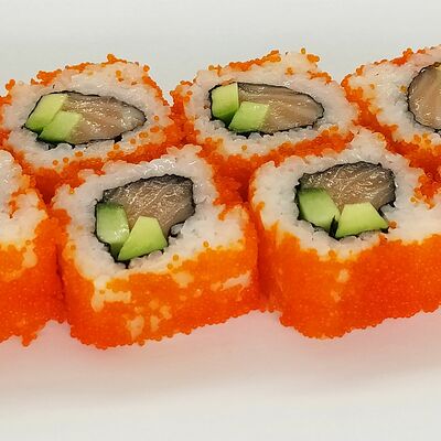 Ролл Калифорния с лососем в IONOTO по цене 580 ₽