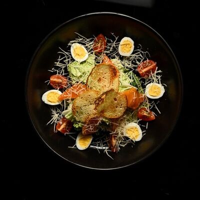 Цезарь с лососем в Высота по цене 325 ₽