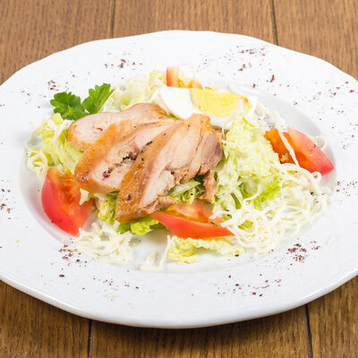 Салат Цезарь по-тбилисски в Мушмула по цене 109