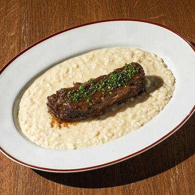 Ризотто с томленым говяжьим ребром в Touché по цене 1750 ₽