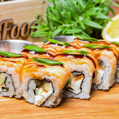 Ролл Запеченная Филадельфия в ЧиллДОМ по цене 760 ₽