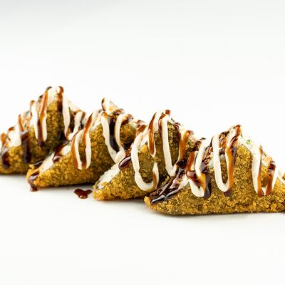 Сэндвич с курицей в Вкусно разно по цене 365 ₽