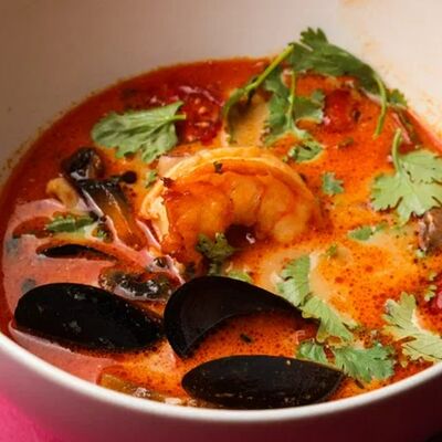 Том Ям в SAGA по цене 720 ₽