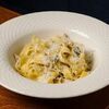 Феттучини с куриной грудкой и грибами в Кристалл по цене 580