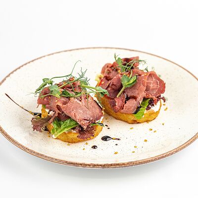 Драники с ростбифом в Kitchen по цене 940