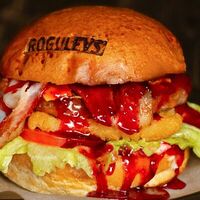 РогБургер Брусничный в Rogulevs Burgers