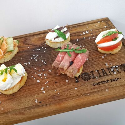 Ассорти брускетт в Полианто по цене 500