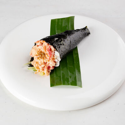 Тэ-маки с крабом в Море на Патриках по цене 690